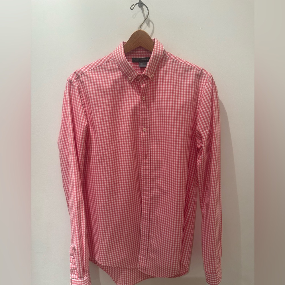 French Connection checkered pink button-down. Size Men's M. 100% cotton.